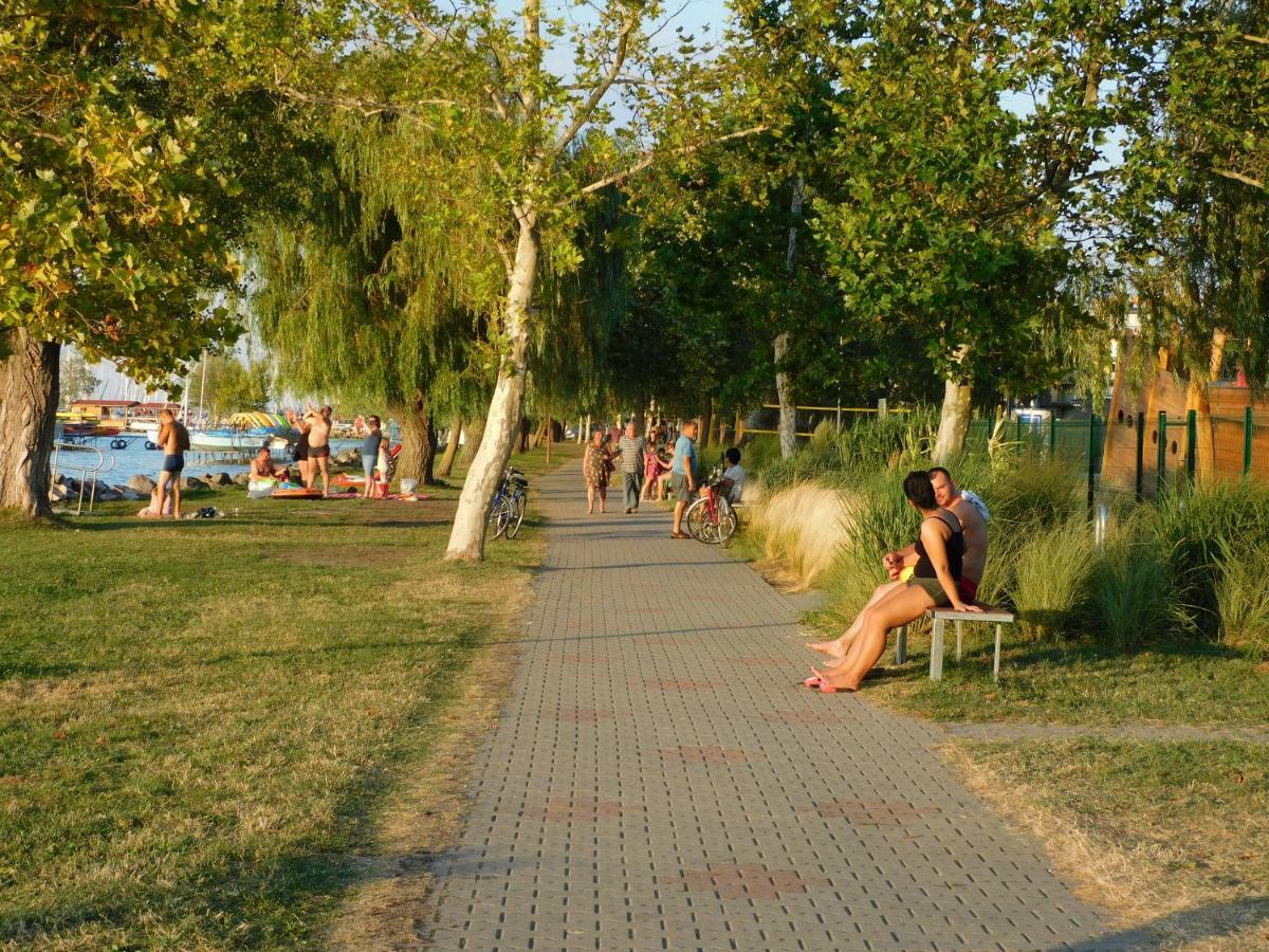 K&K Apartment Siófok Exteriér fotografie